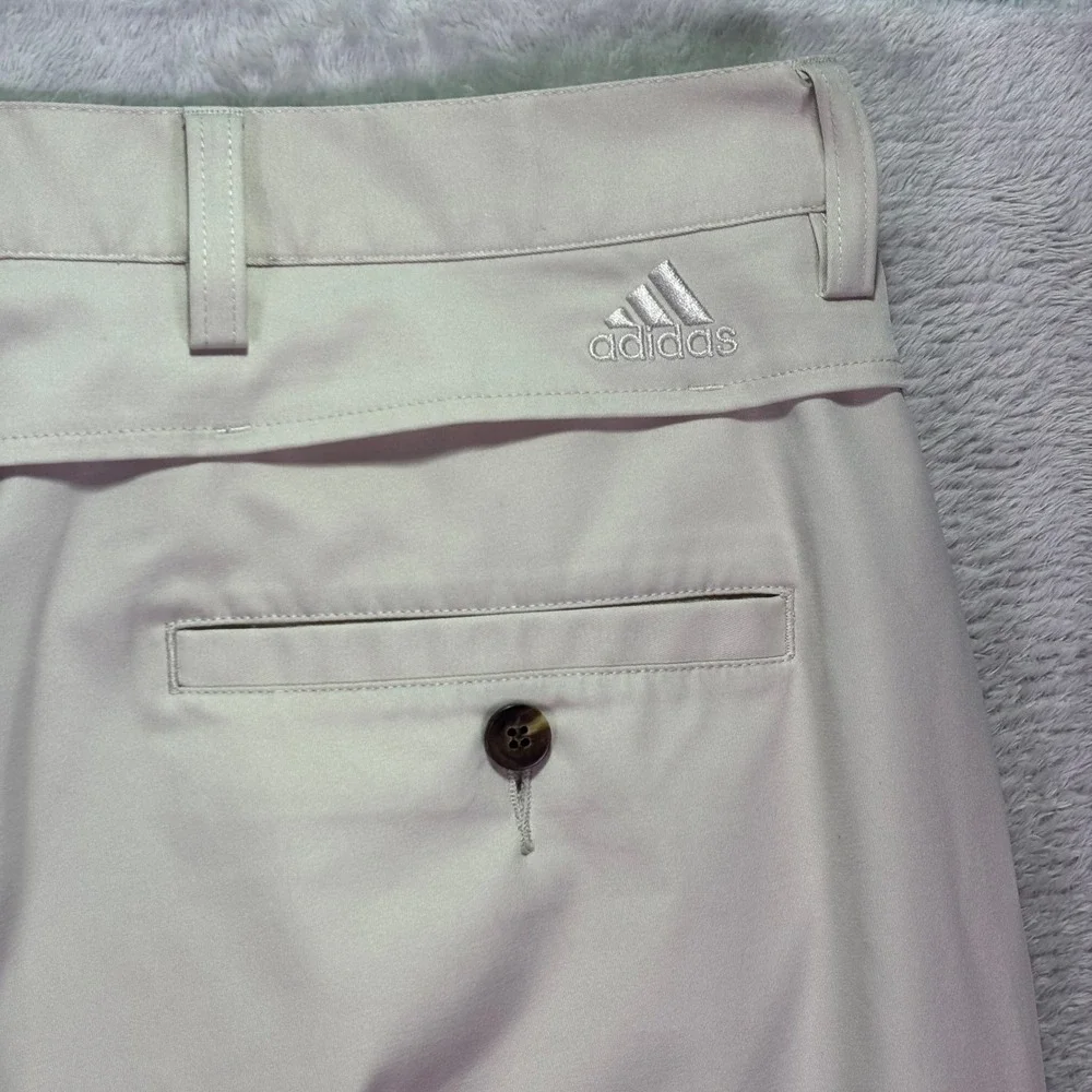 Adidas Mens Golf Pants Sz 36x32 Beige Khaki Stretch Performance Chinos AE7002
